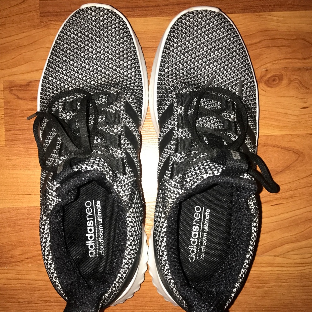 Adidas neo cloudfoam tennis shoes